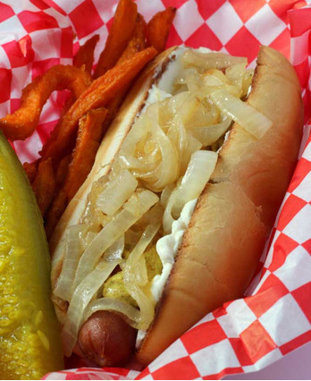 Food-Celebrations - Seattle-Style Hot Dogs - Walmart.com